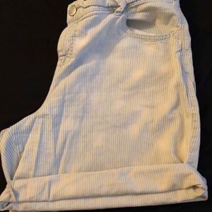 Boyfriend style shorts